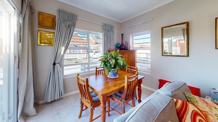 2 Bedroom Property for Sale in Fairview Eastern Cape